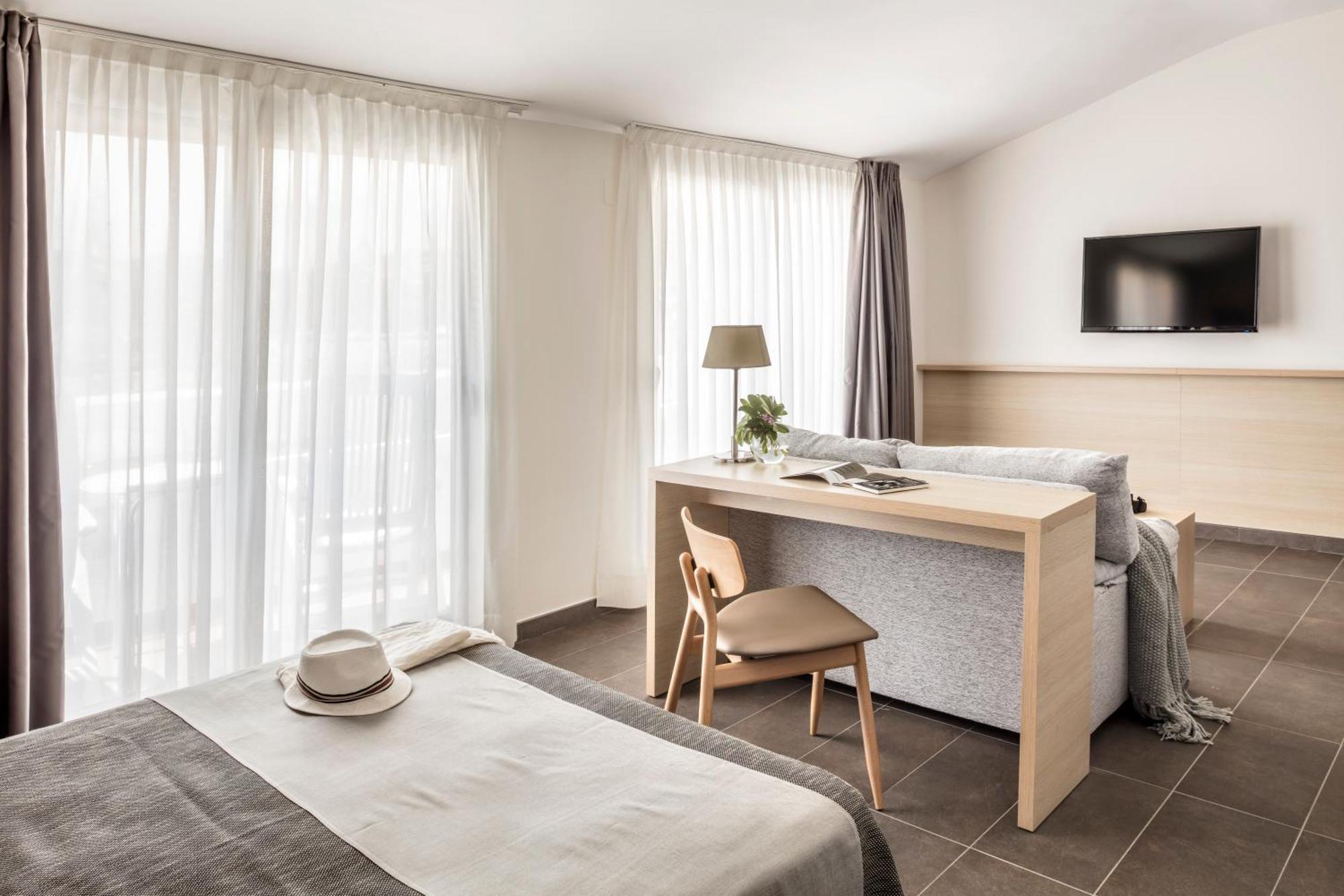 Premium Junior Suite